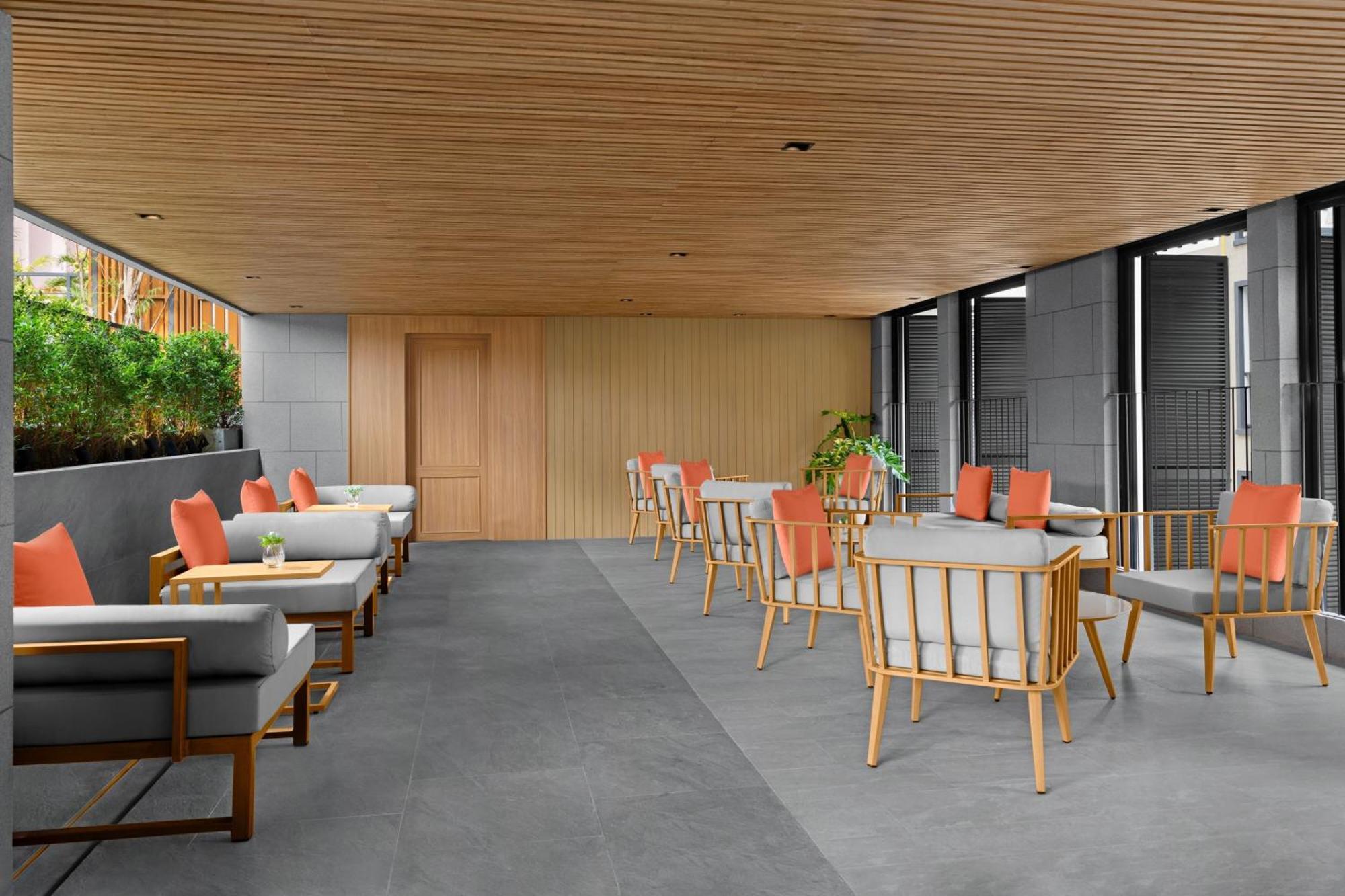 Courtyard By Marriott Bangkok Sukhumvit 20 Ξενοδοχείο Εξωτερικό φωτογραφία