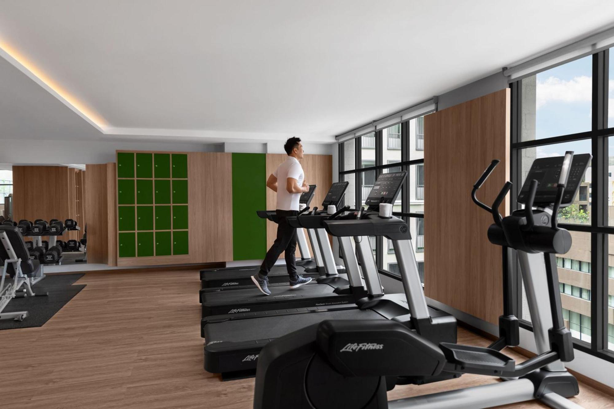 Courtyard By Marriott Bangkok Sukhumvit 20 Ξενοδοχείο Εξωτερικό φωτογραφία