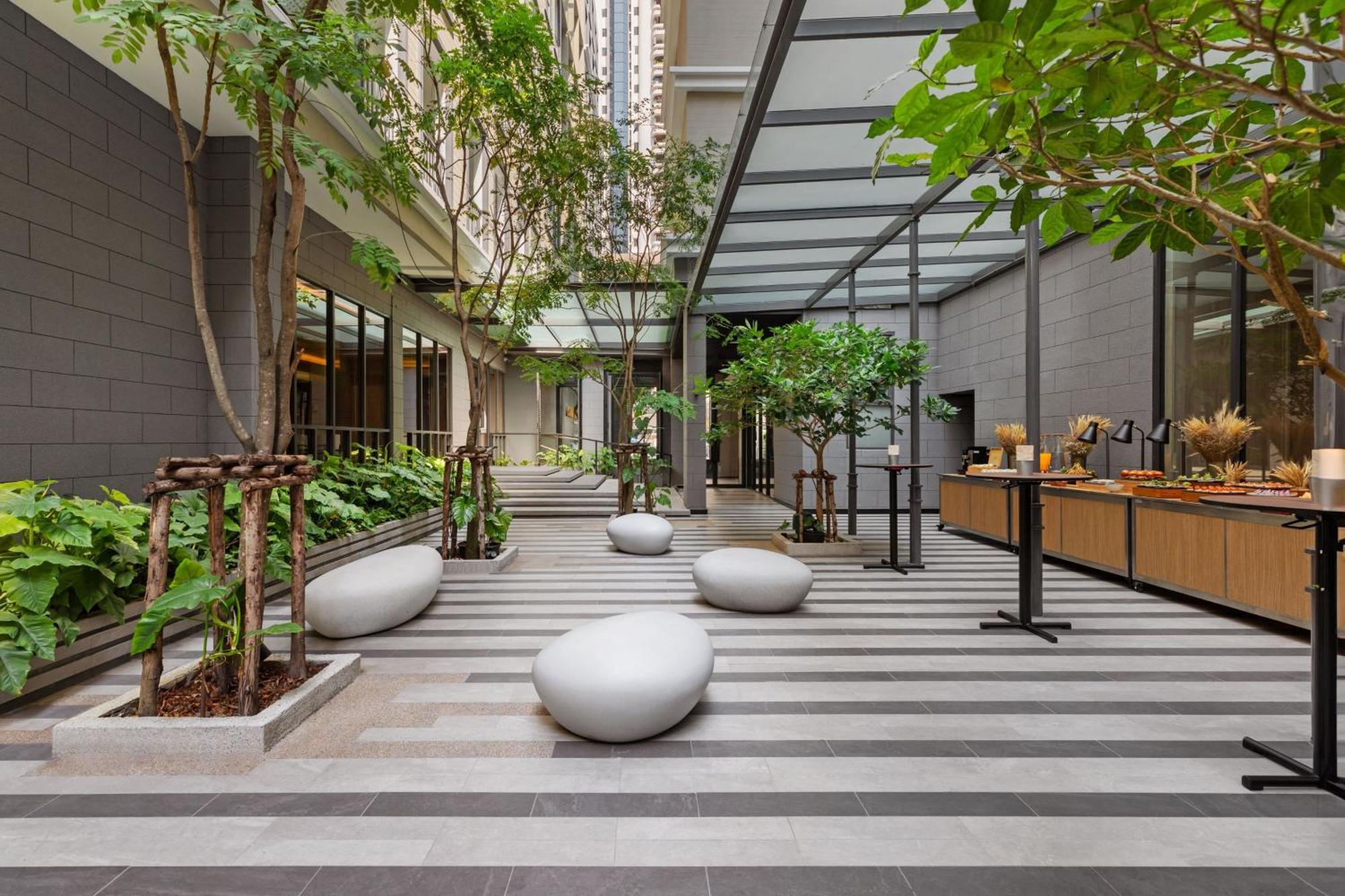 Courtyard By Marriott Bangkok Sukhumvit 20 Ξενοδοχείο Εξωτερικό φωτογραφία